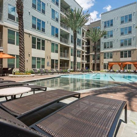 Luxury 1Br Condo Wbalcony - Galleriariver Oak Х'юстон Екстер'єр фото