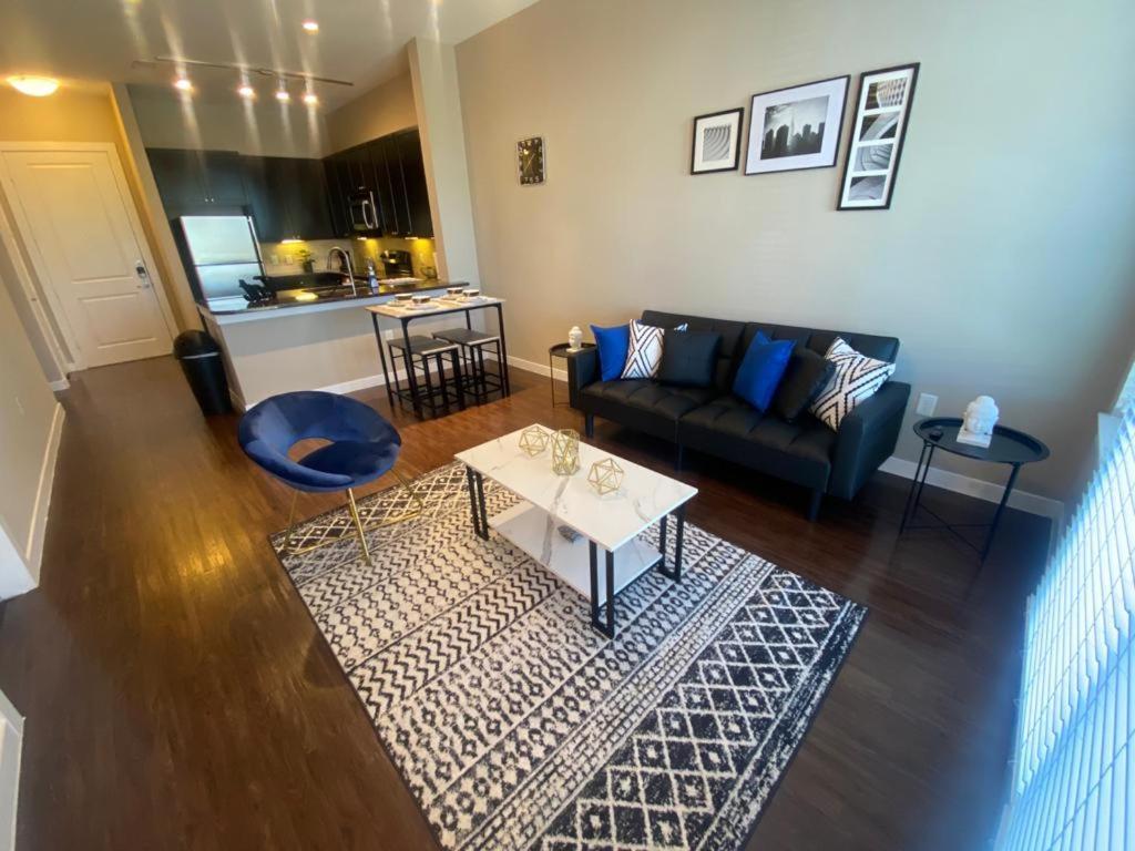 Luxury 1Br Condo Wbalcony - Galleriariver Oak Х'юстон Екстер'єр фото